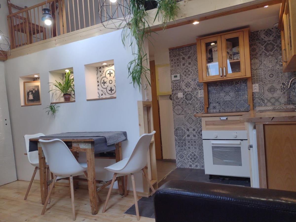 Studio Blizko Centra, Zilinska 20 Bratislava Ngoại thất bức ảnh