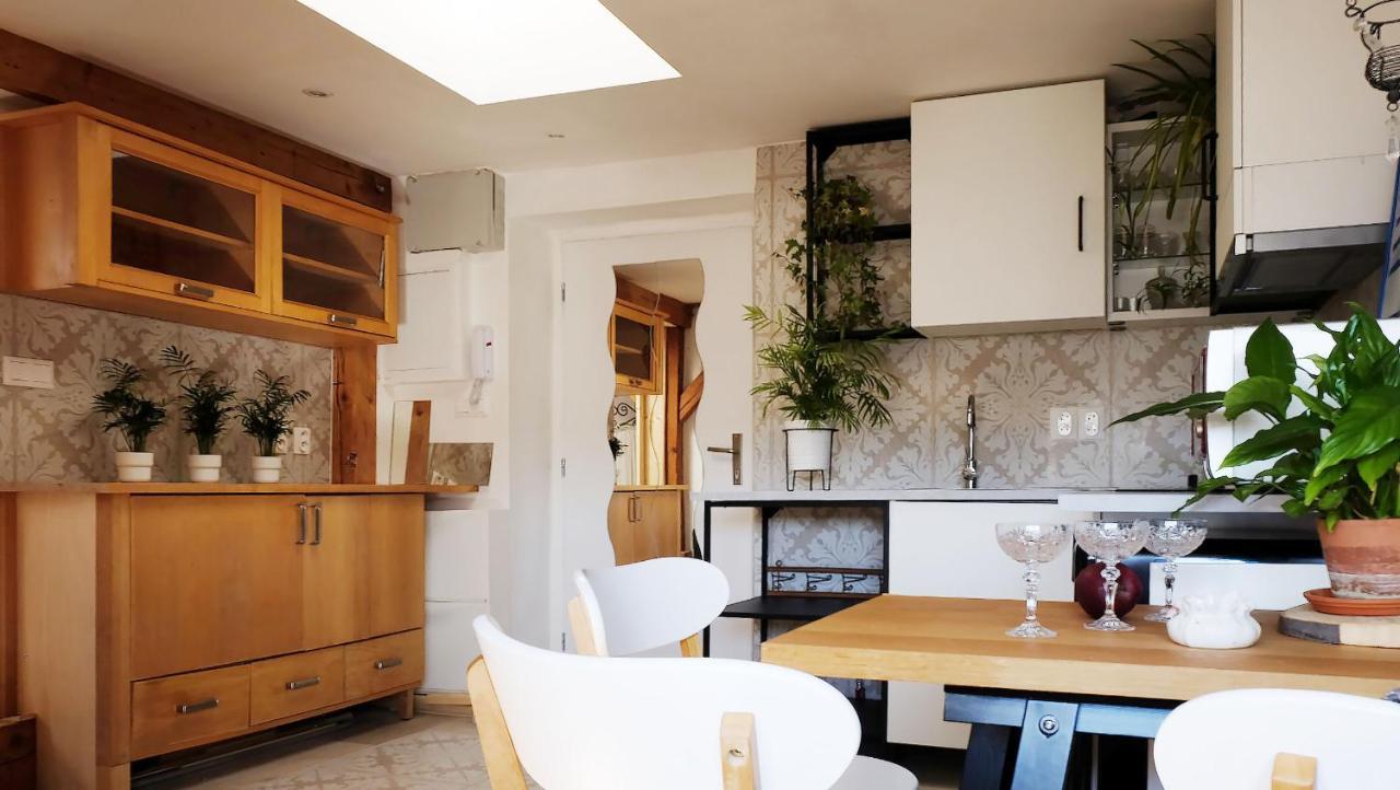 Studio Blizko Centra, Zilinska 20 Bratislava Ngoại thất bức ảnh